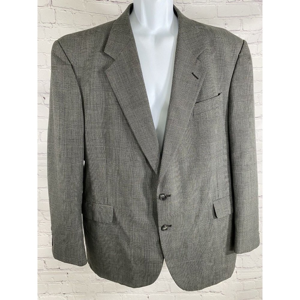 Kilburne and Finch Fine Clothiers Black Gray Plaid 2 Button Blazer Jacket 44R